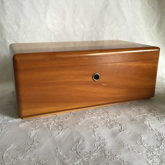 Lane Other - Miniature Lane cedar chest vintage small wood jewelry trinket box